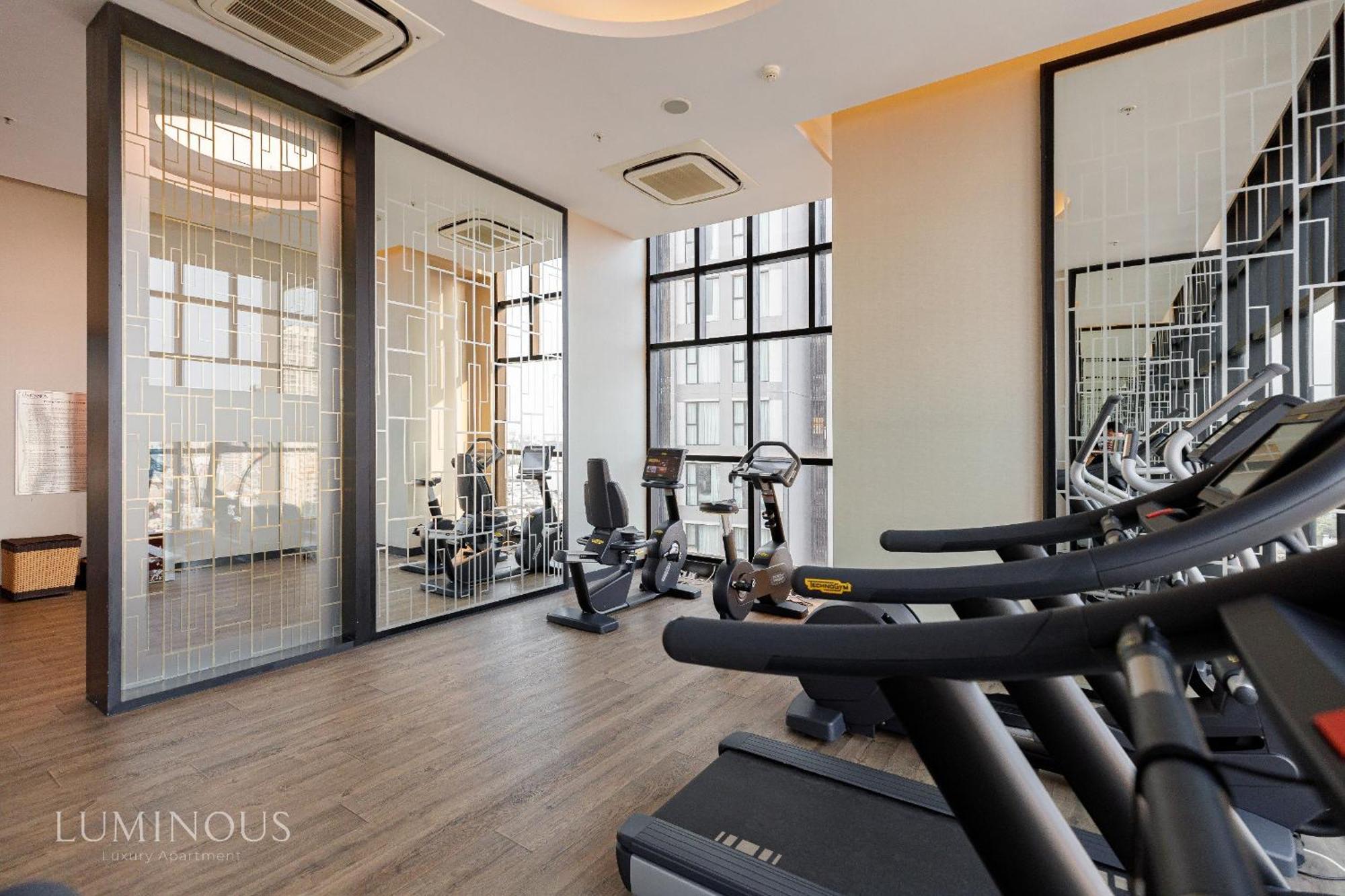 Exclusive 2-3 Bedroom Apartment In District 1 Free Pool Gym Sauna Ho Chi Minh City Exterior photo