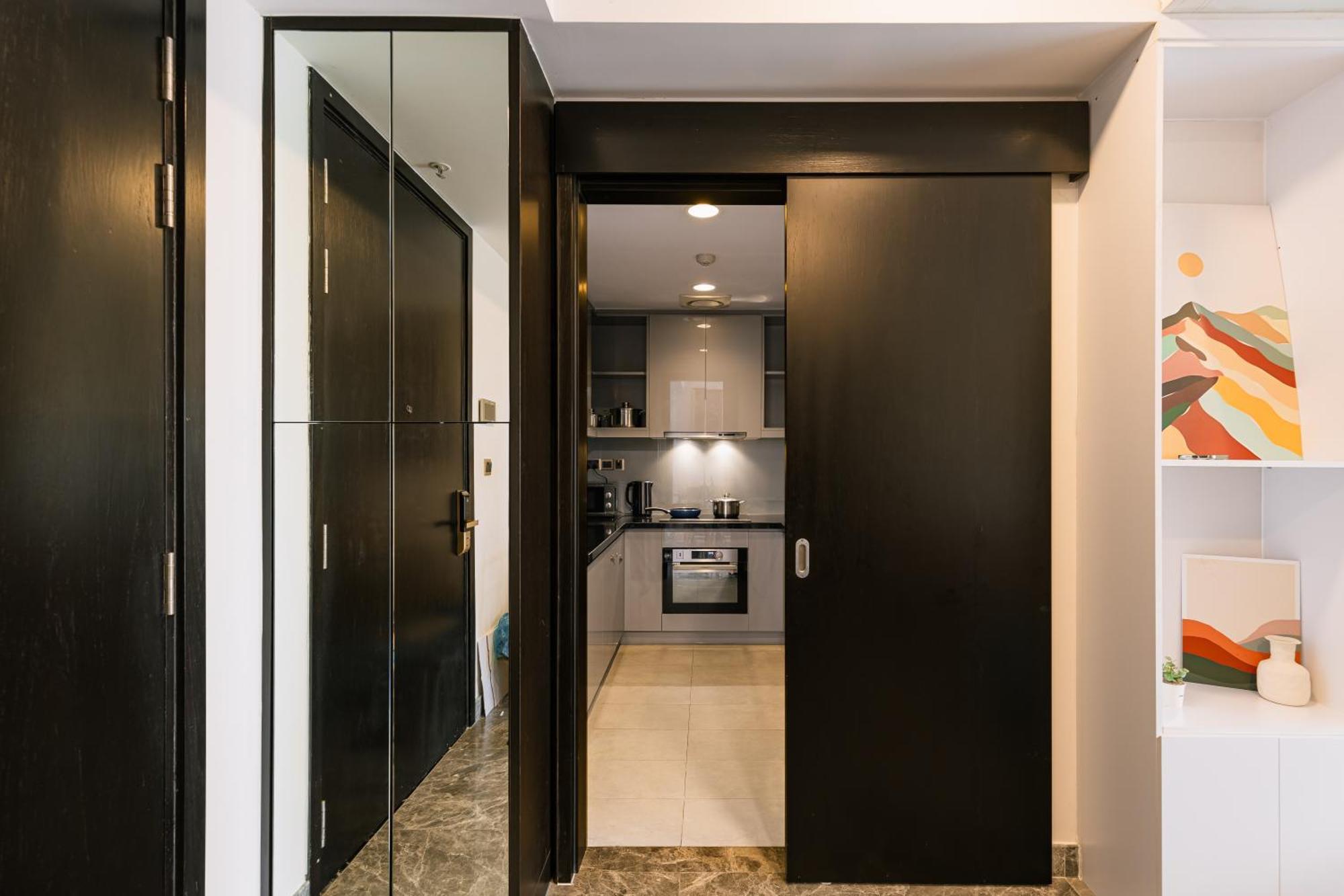 Exclusive 2-3 Bedroom Apartment In District 1 Free Pool Gym Sauna Ho Chi Minh City Exterior photo